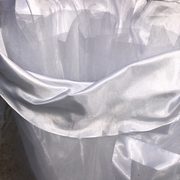 Dress shoes &veil - Picture 6 of 7